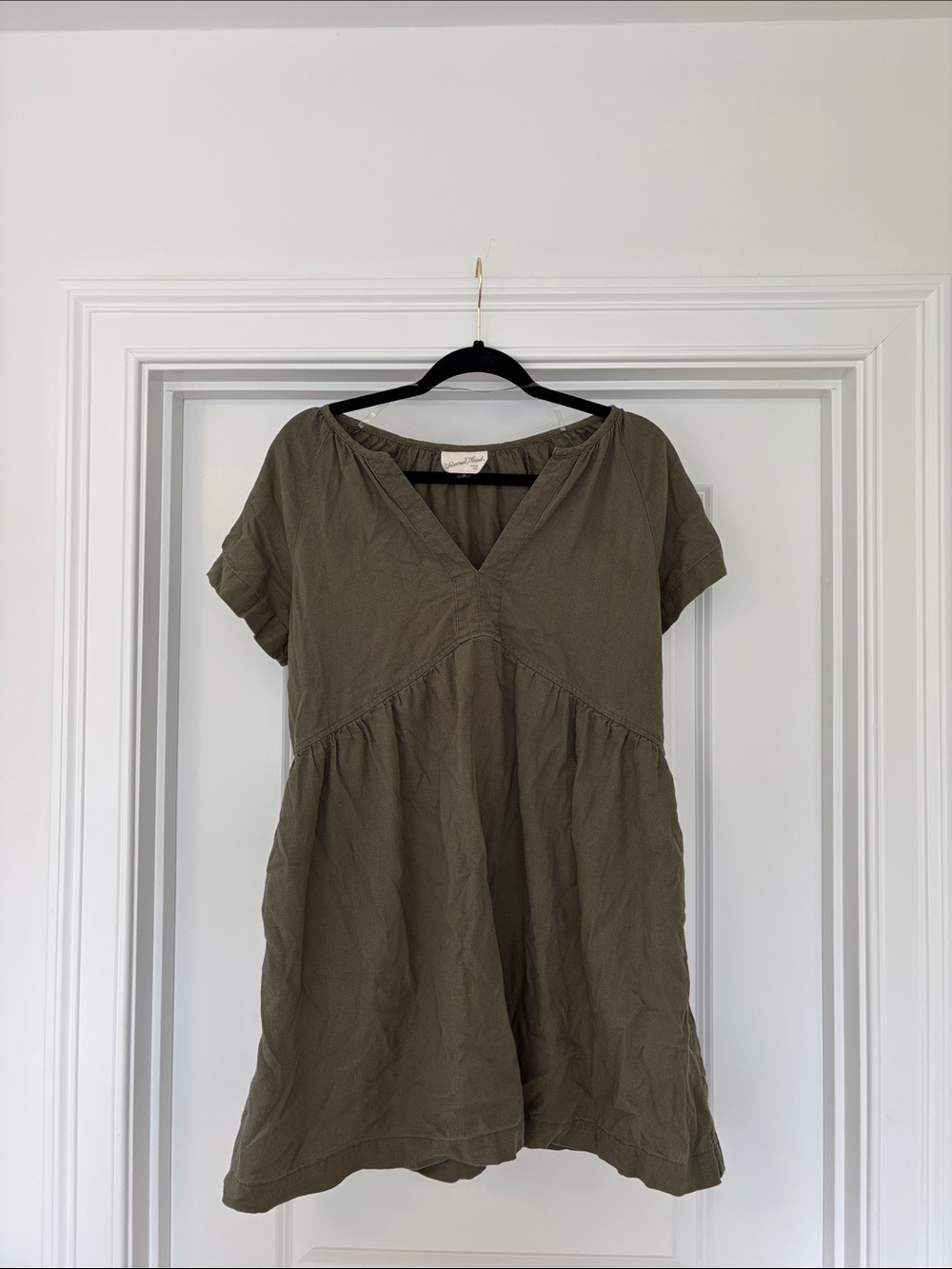 Universal Thread Olive V-Neck Short Sleeve Tunic - Picture 4 of 5